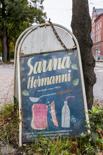 Sauna Hermannin kyltti, Hämeentie 63